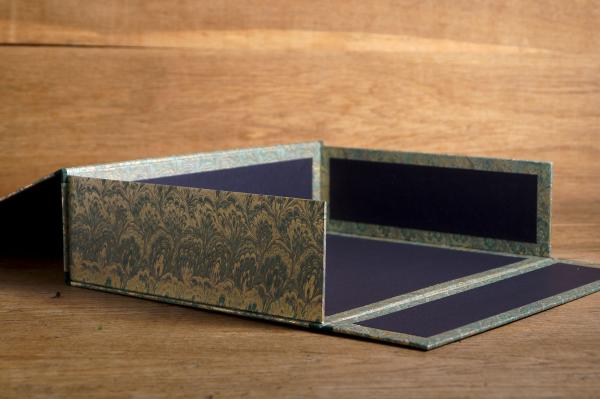 Schachtel für Hefte und Zeitschriften